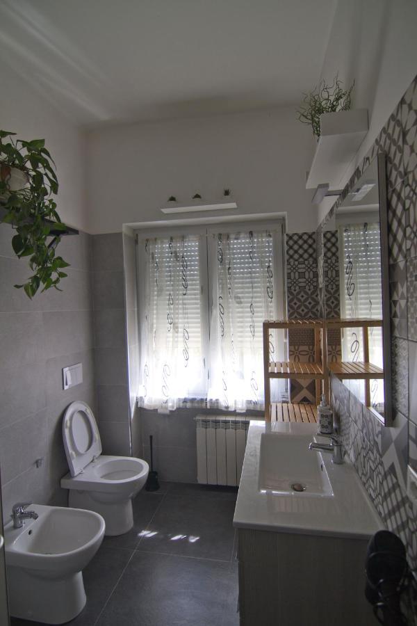 ラクイラ Le Stanze Di Adele Bed & Breakfast エクステリア 写真