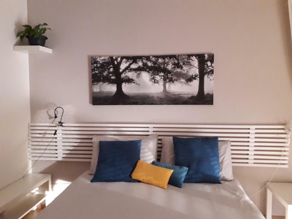 ラクイラ Le Stanze Di Adele Bed & Breakfast エクステリア 写真